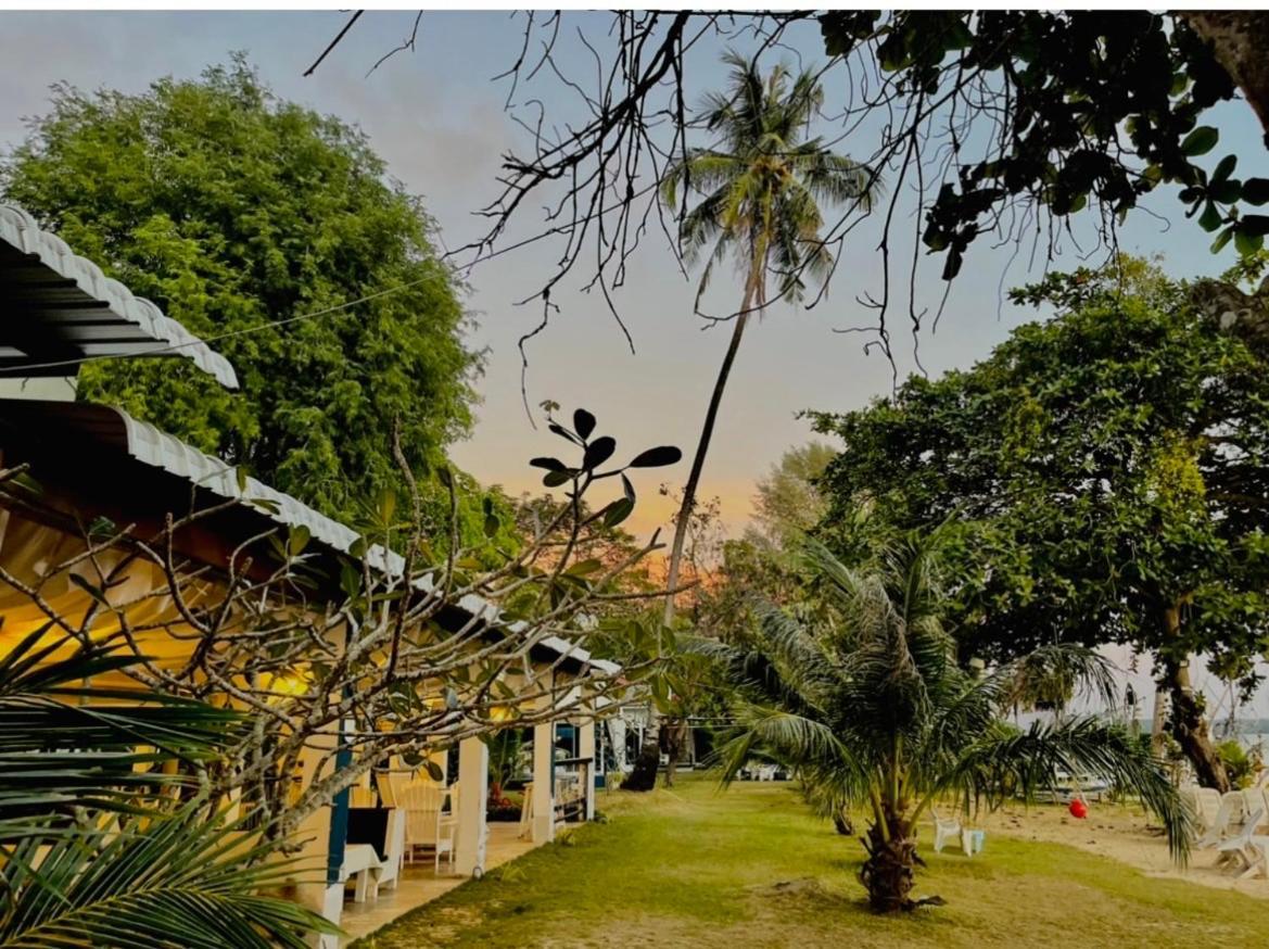 Baan Koh Mak Hotel Kültér fotó